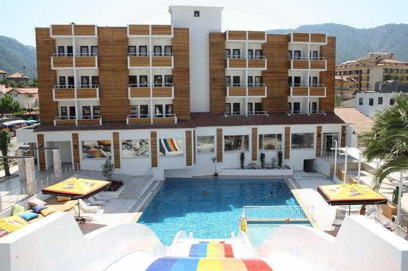 Hotel Club Munamar 4*