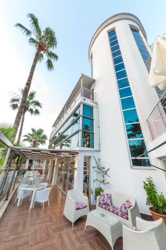 Ideal Pearl - Adult Only Hotel 4*