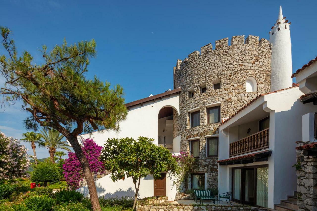 Marti Deluxe Resort 5*