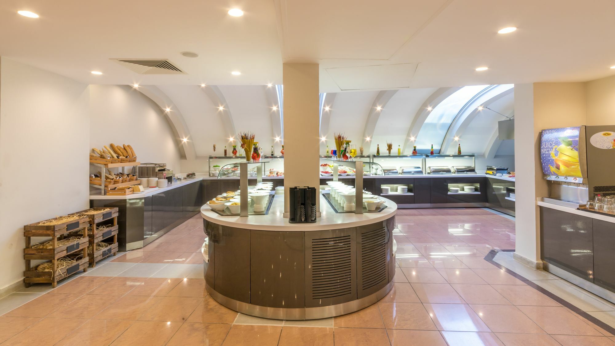 Motto Premium Hotel 4*