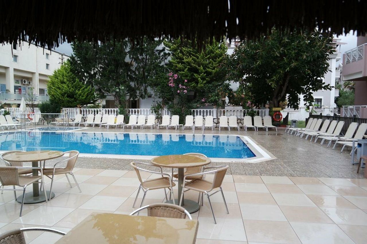 Amphi Aparthotel