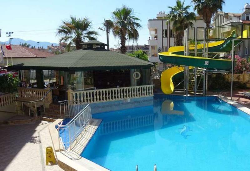 Maxwell Club Apart Otel