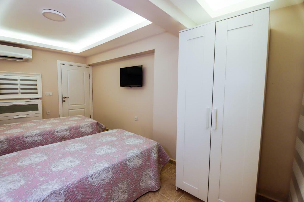 Apartment Little Gem's 2 Bedrooms Sea View *