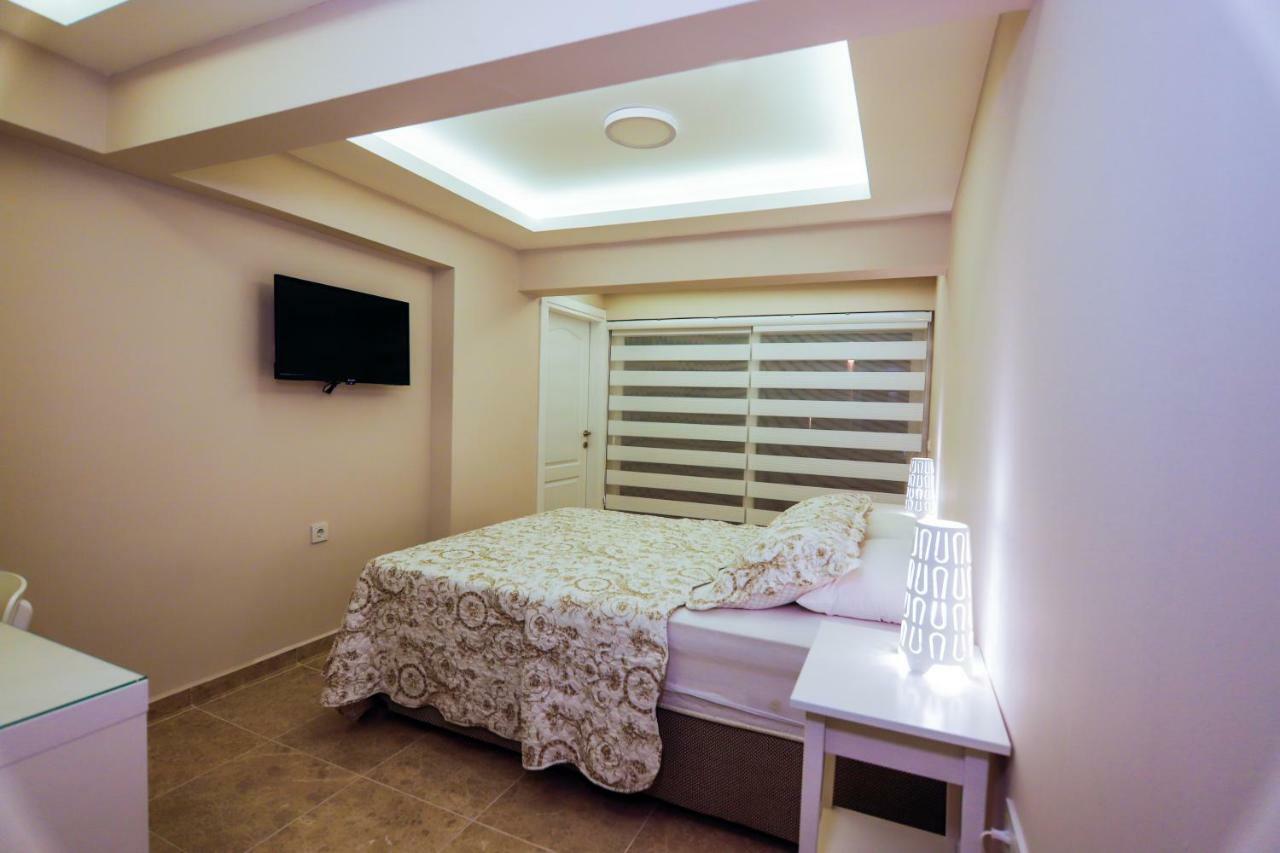 Little Gem's 2 Bedrooms Sea View Apartment Marmaris