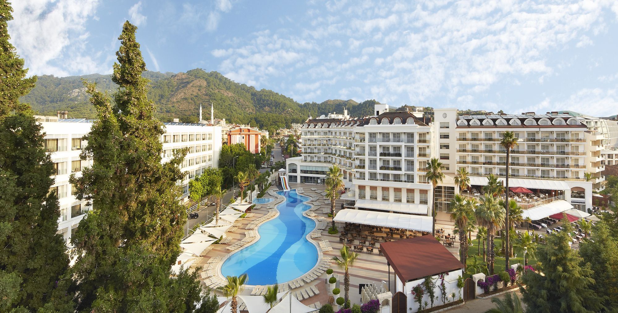 Grand Ideal Premium