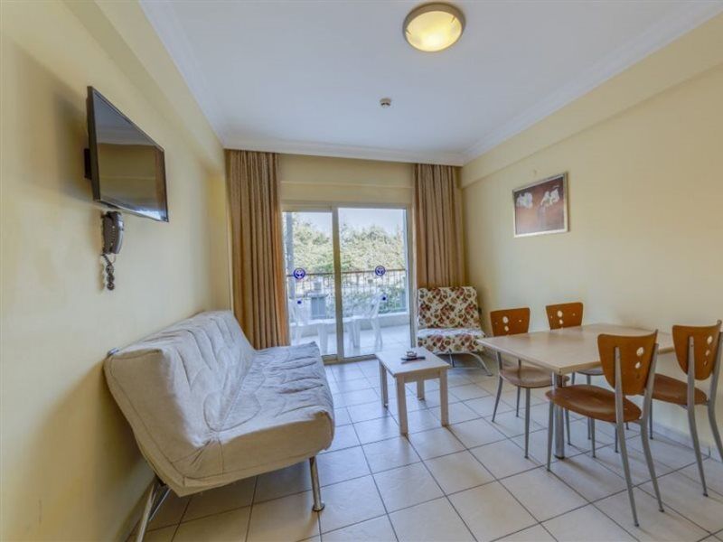 Alenz Hotel 3*