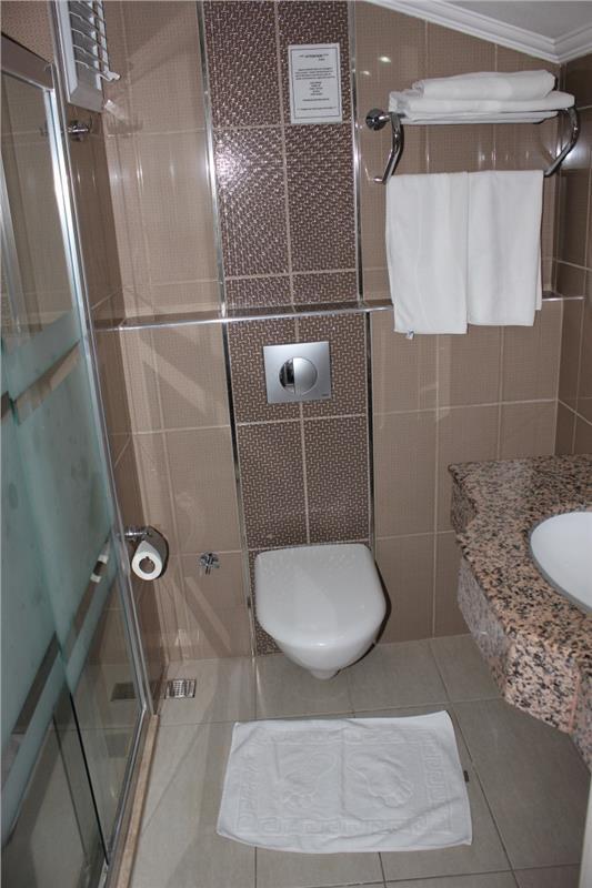 Ida Hotel 3*