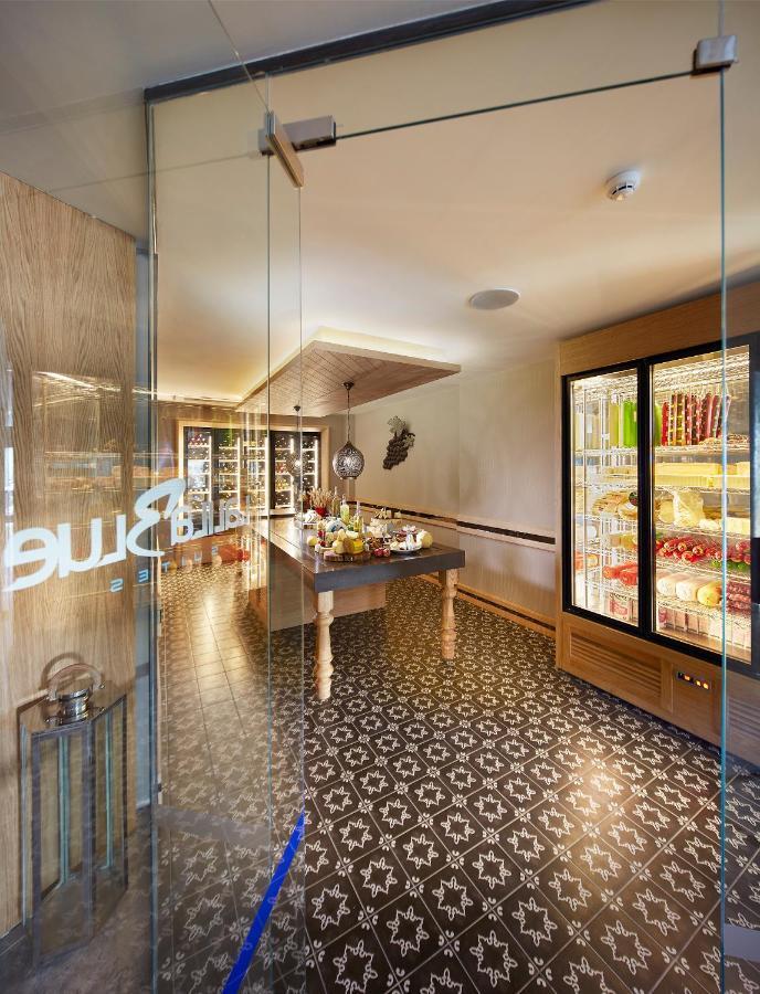 Lalila Blue Hotel