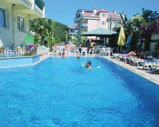 Aparthotel Amaris