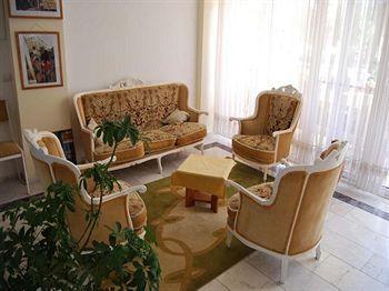Manolya Hotel