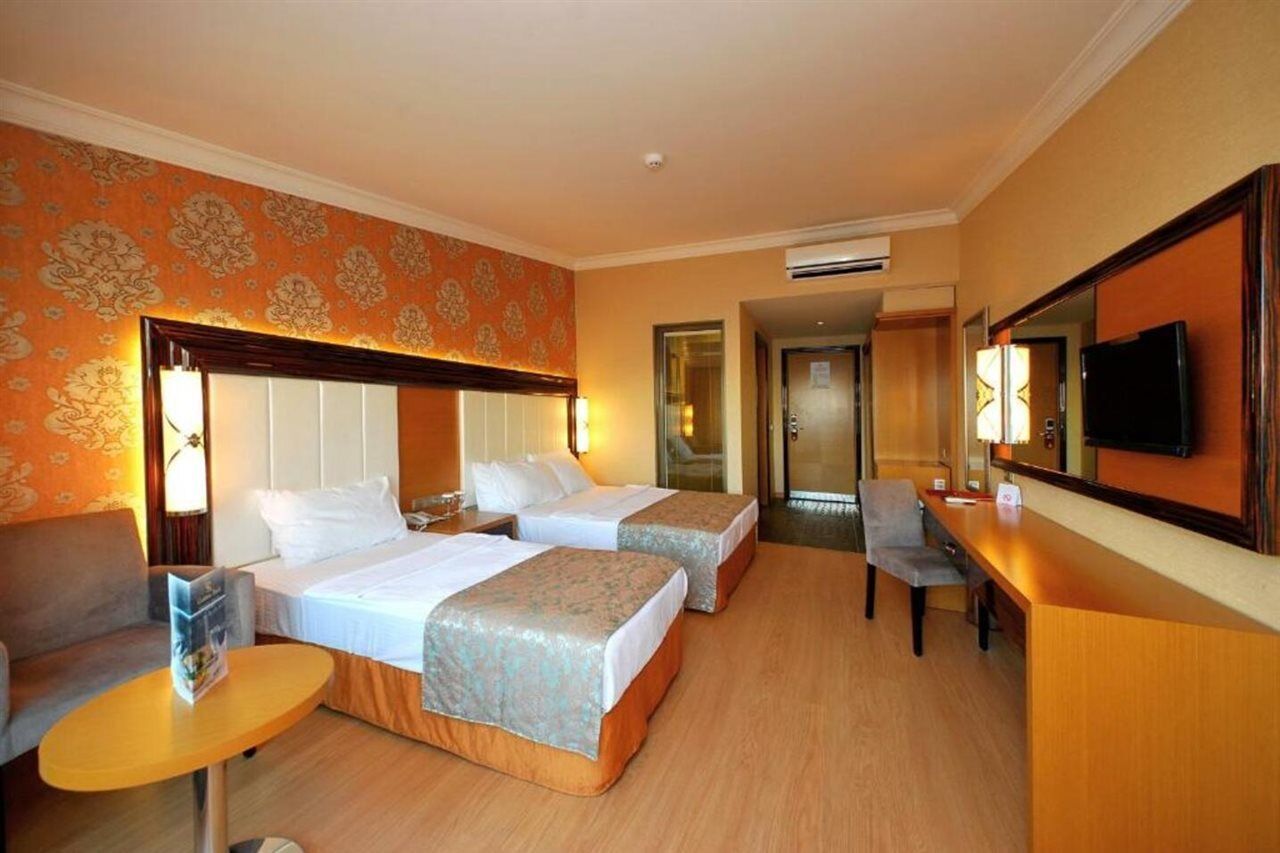Golden Rock Hotel