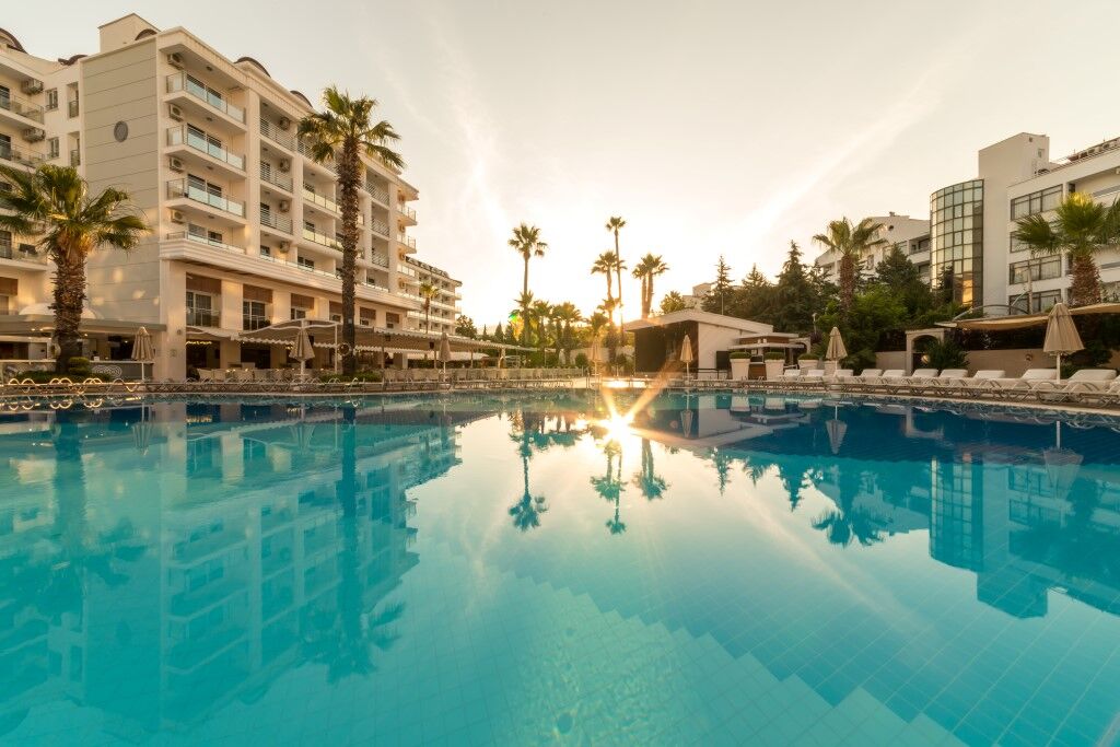 Sunconnect Grand Ideal Premium Hotel 5*