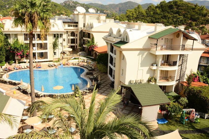 Club Anastasia - Family Aparthotel 3*
