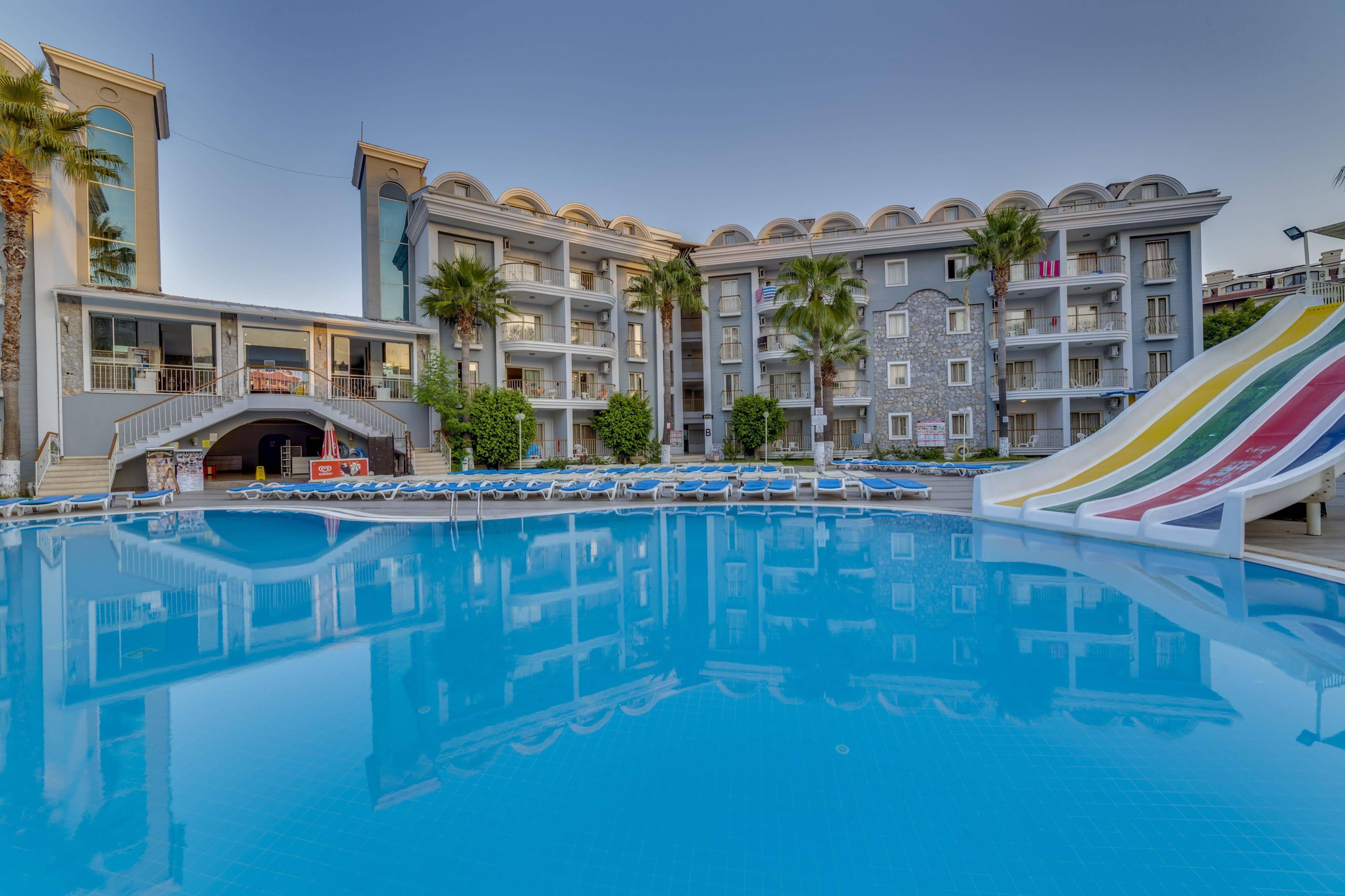 Alenz Hotel 3*