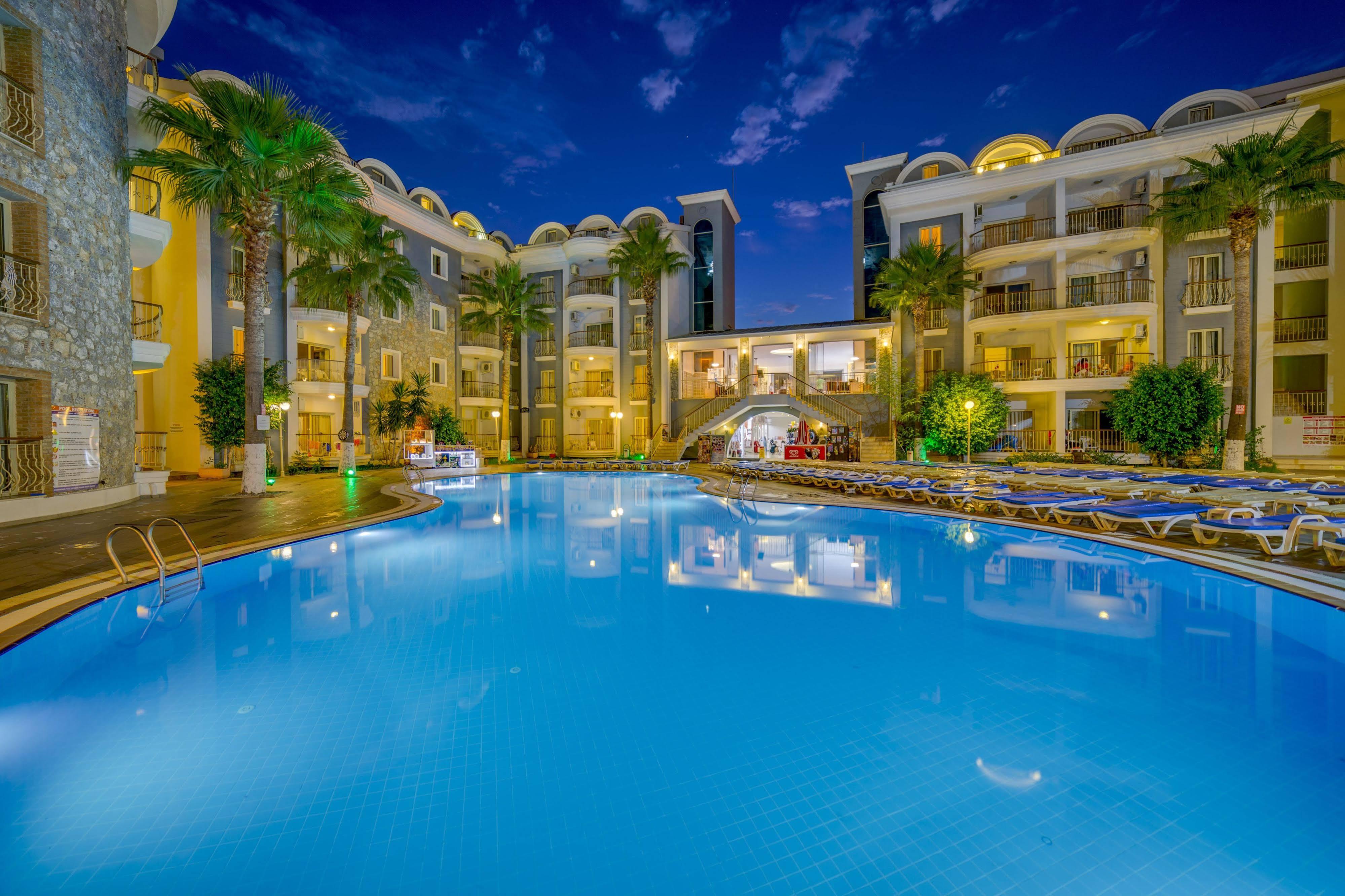 Alenz Hotel