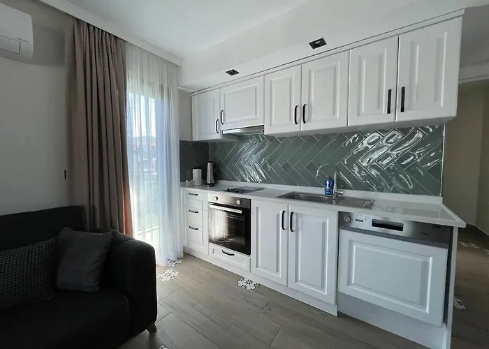 Zehra Suites Boutique Apartment#6, 300 Meters From The Sea