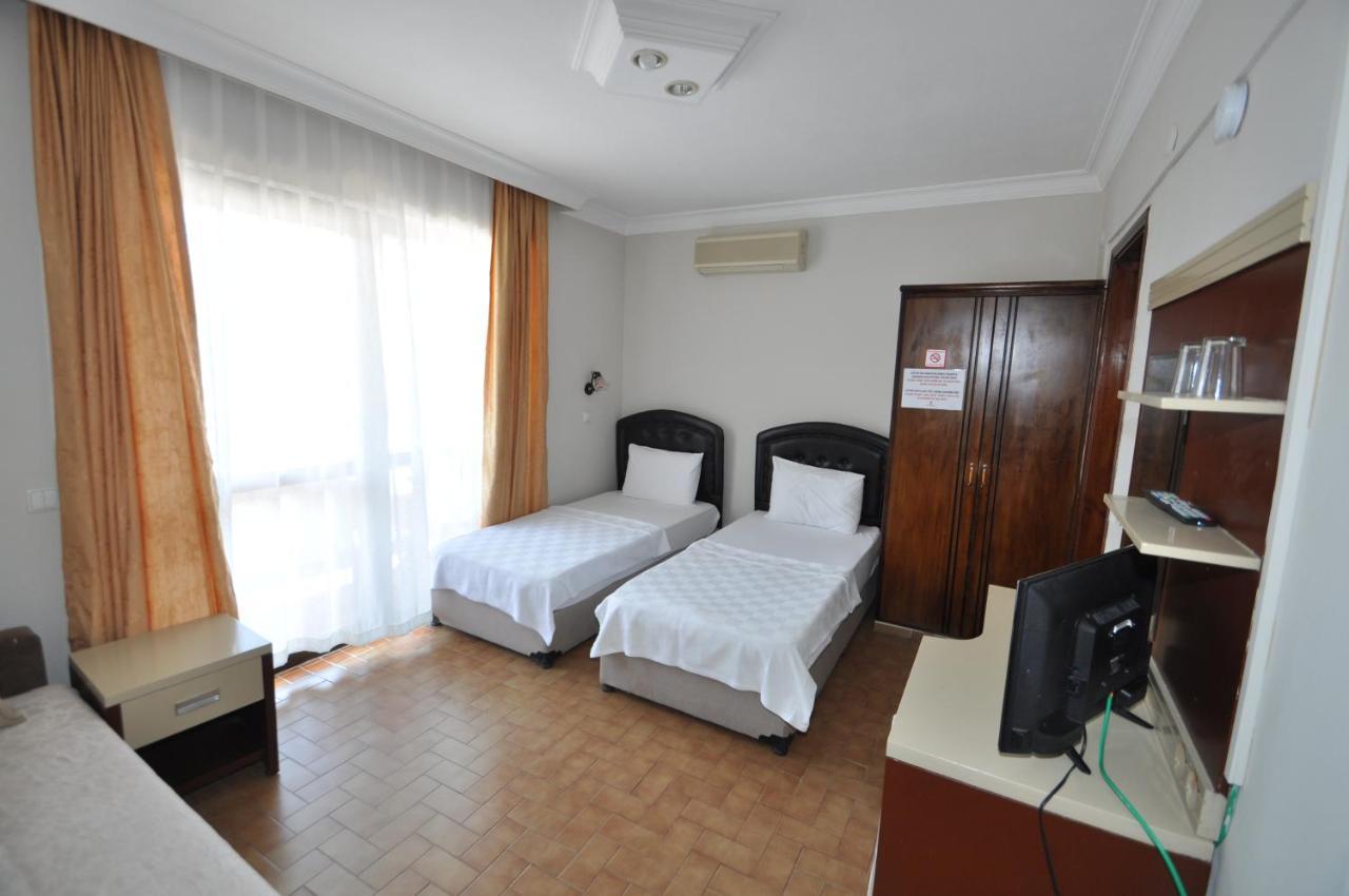 Defne & Zevkim Marmaris