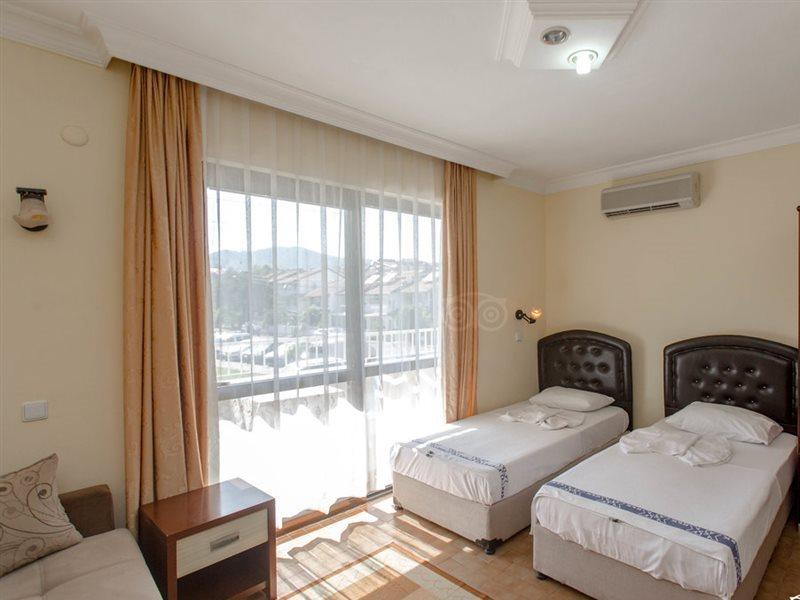 Aparthotel Defne & Zevkim 2*