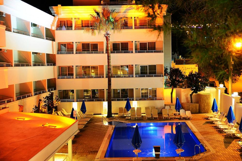 Banu Luxury Hotel
