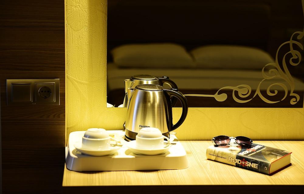 Banu Luxury Hotel 3*