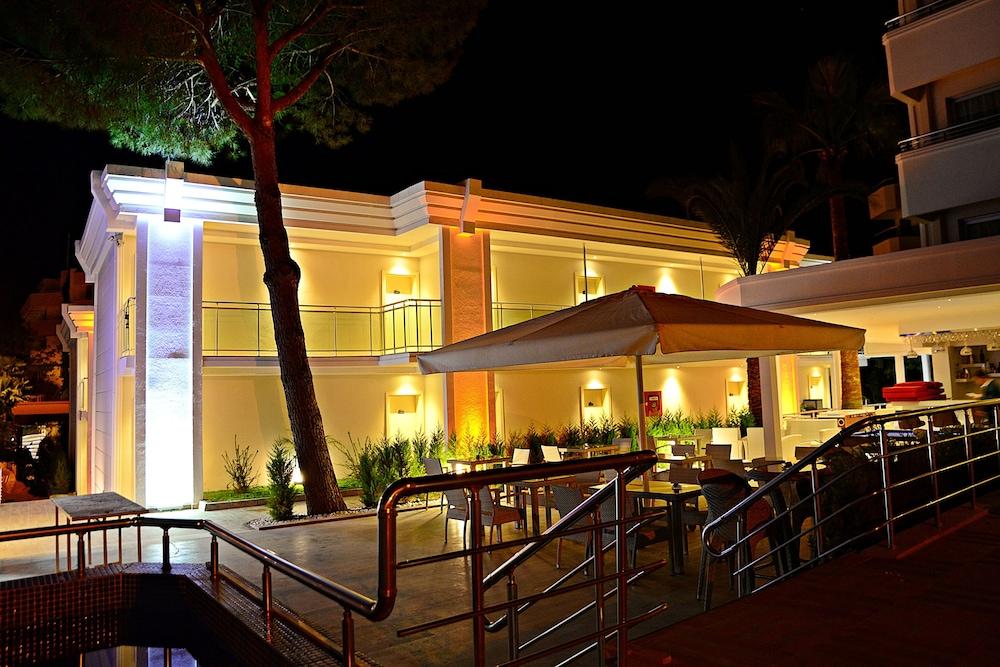 Banu Luxury