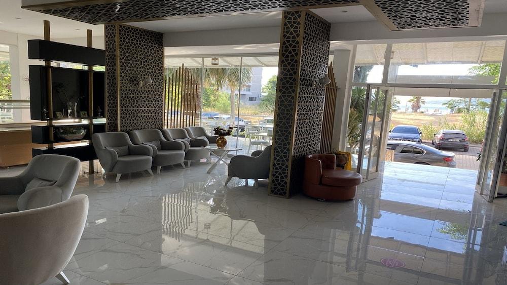 Hotel Gold Butik 3*