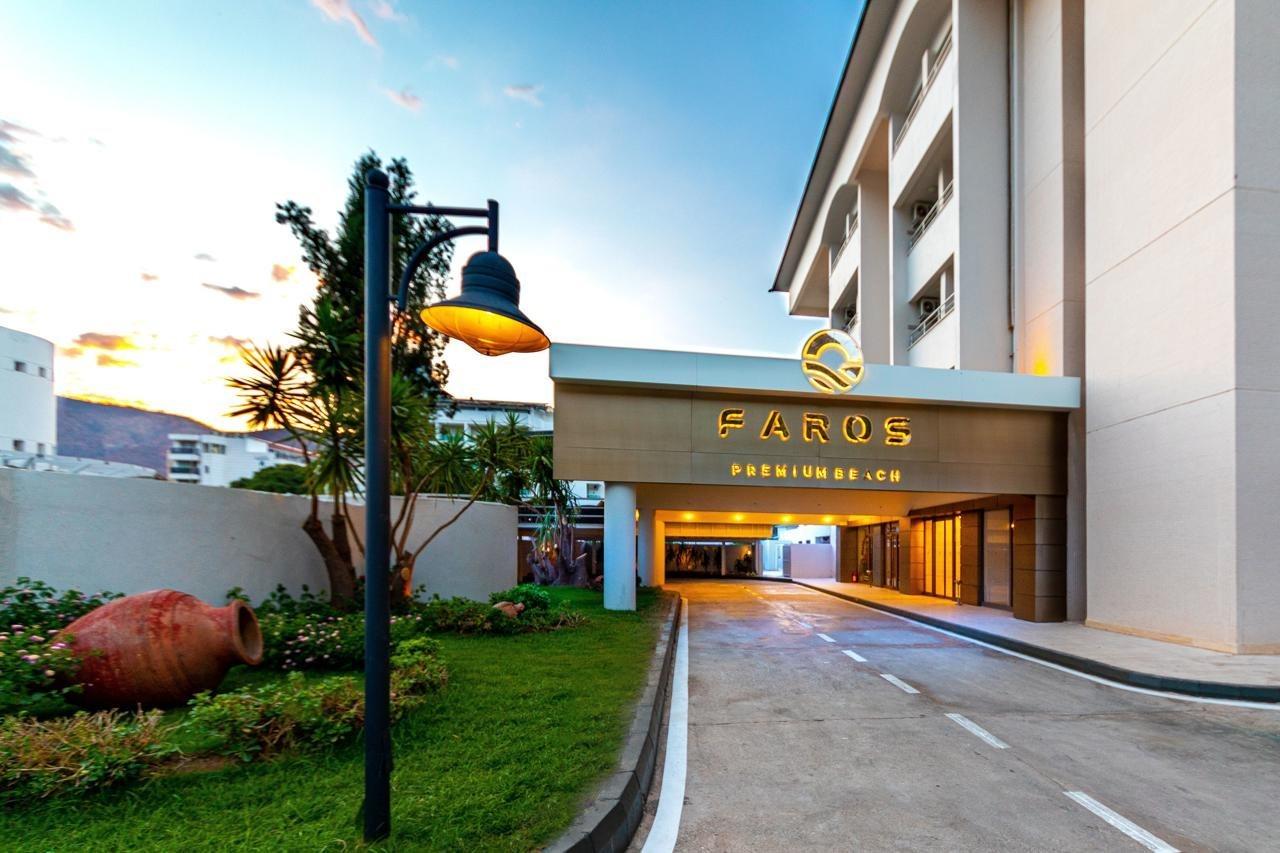 Hotel Faros Premium 5*