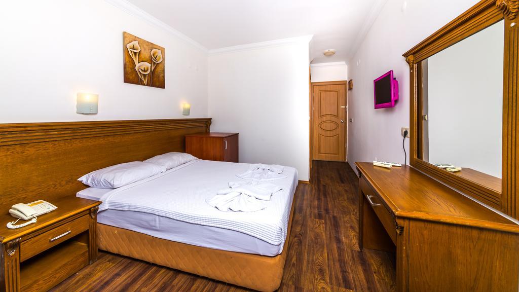 Honeymoon 3* Marmaris