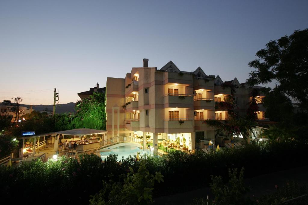 Erdenhan Aparthotel