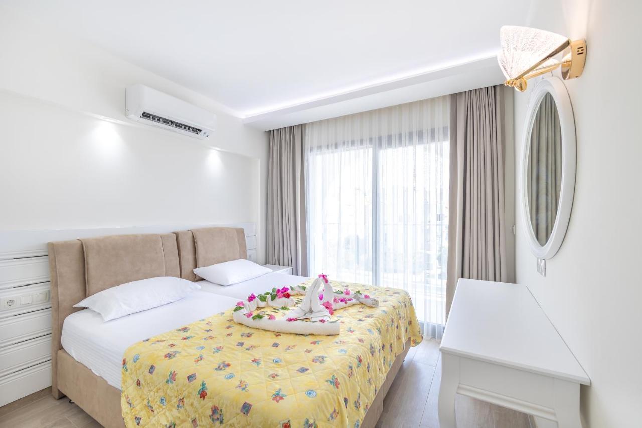 Princess Kinli Aparthotel