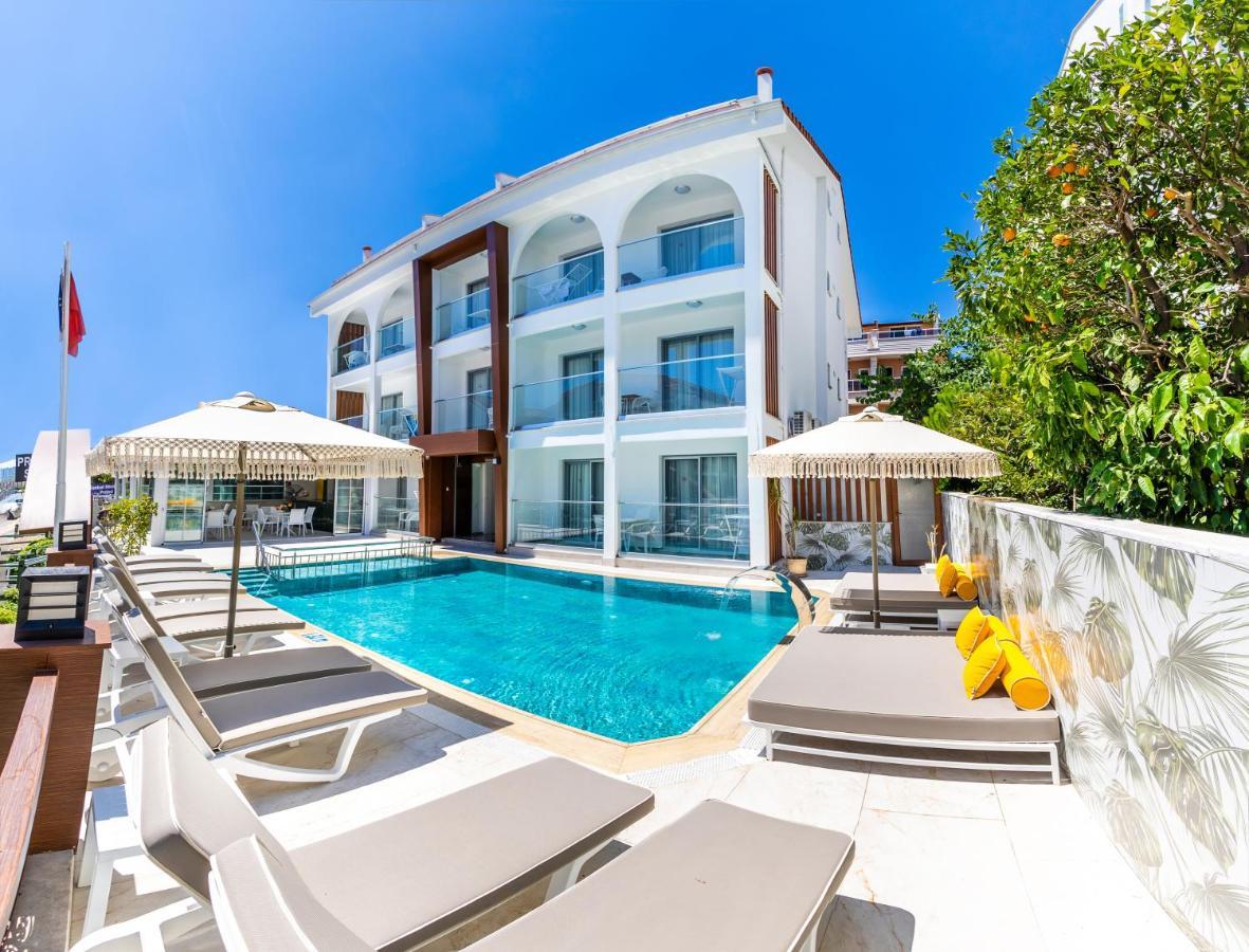 Princess Kinli Aparthotel