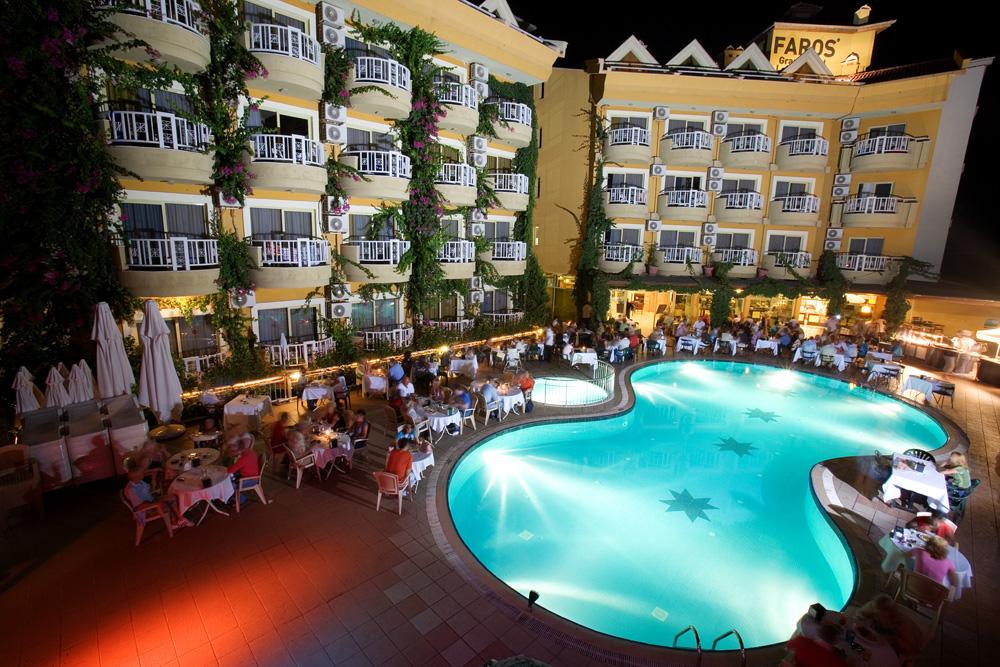 Hotel Faros Grand Hotel 3*