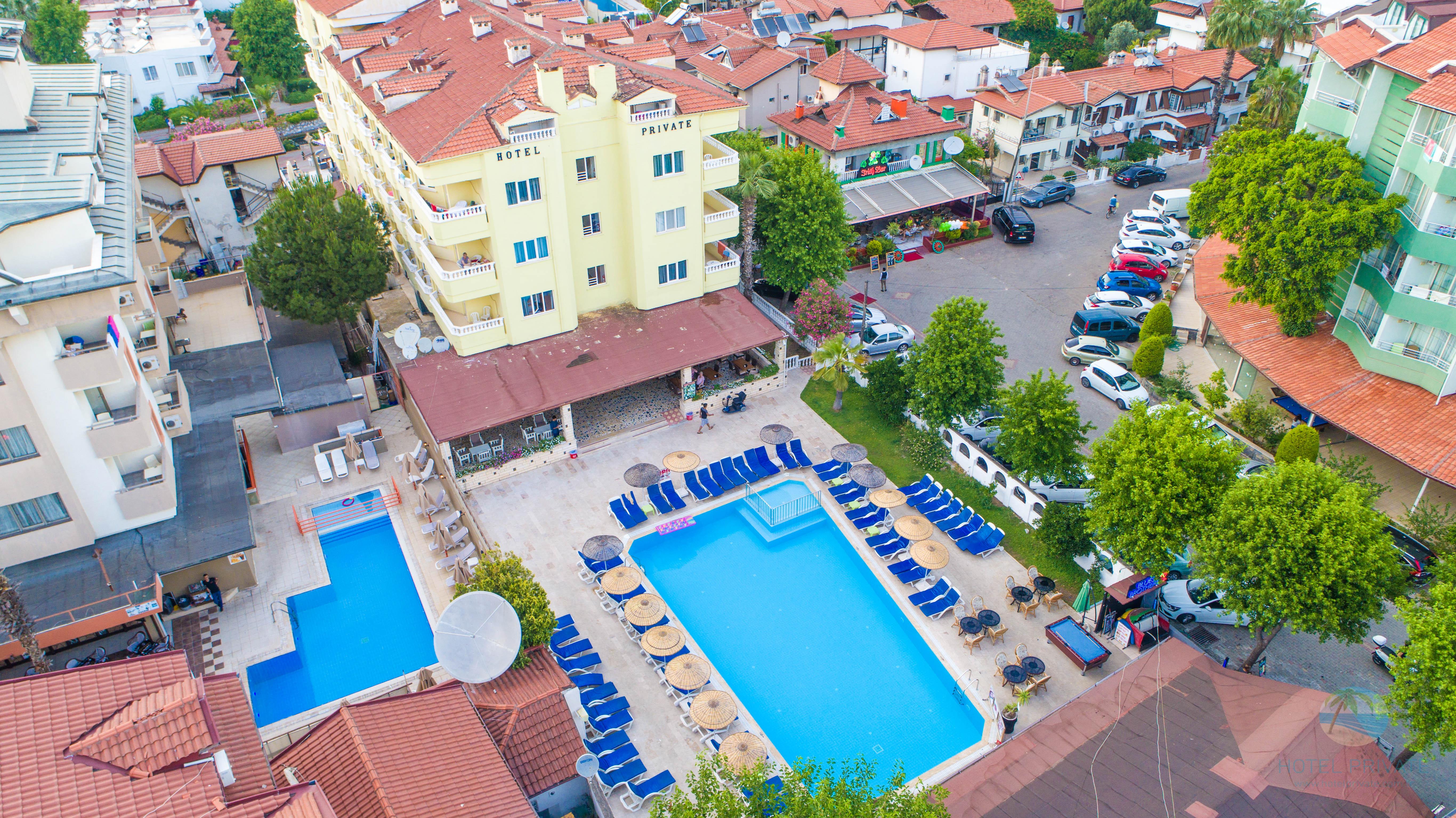 Private Hotel