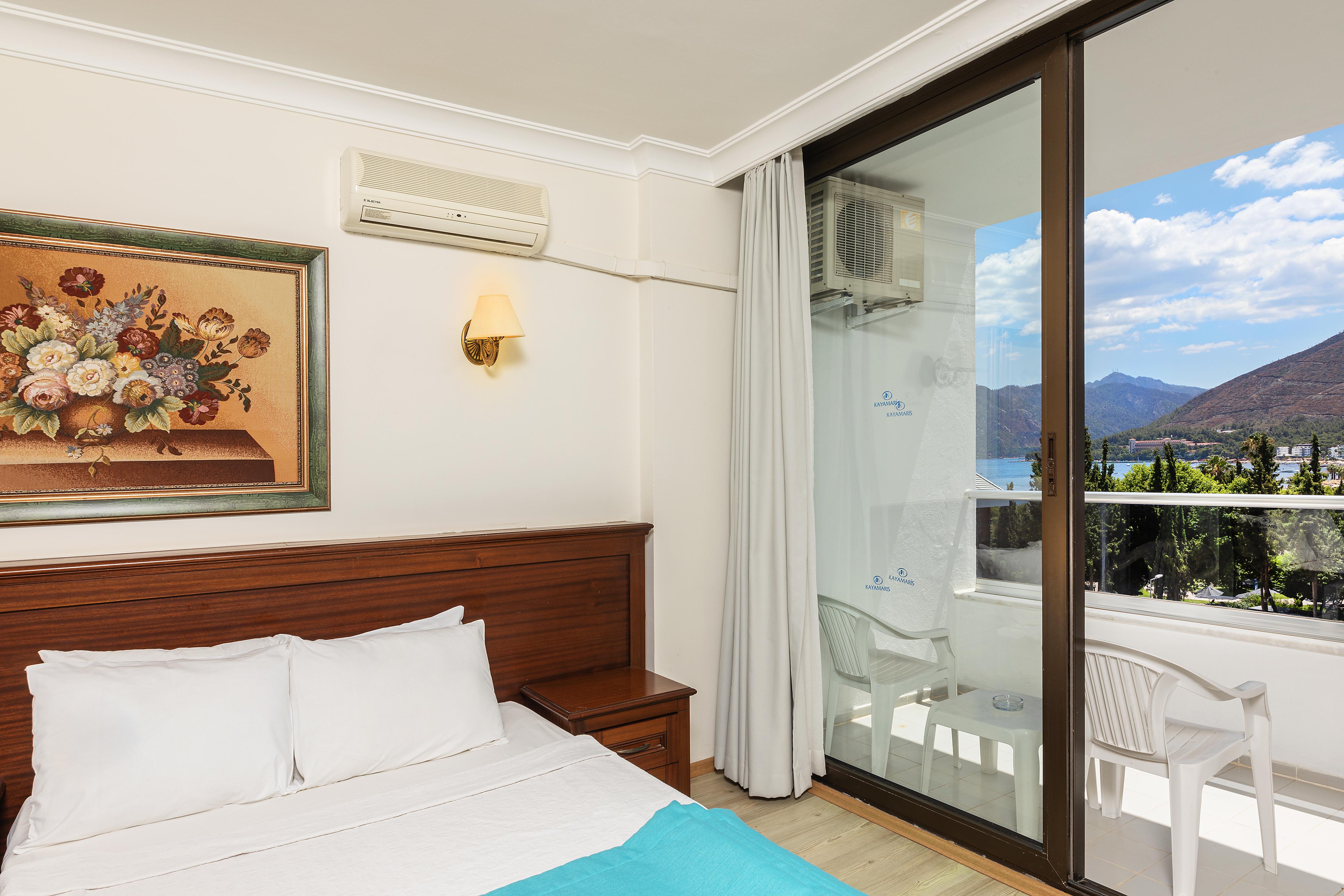 Kayamaris Hotel