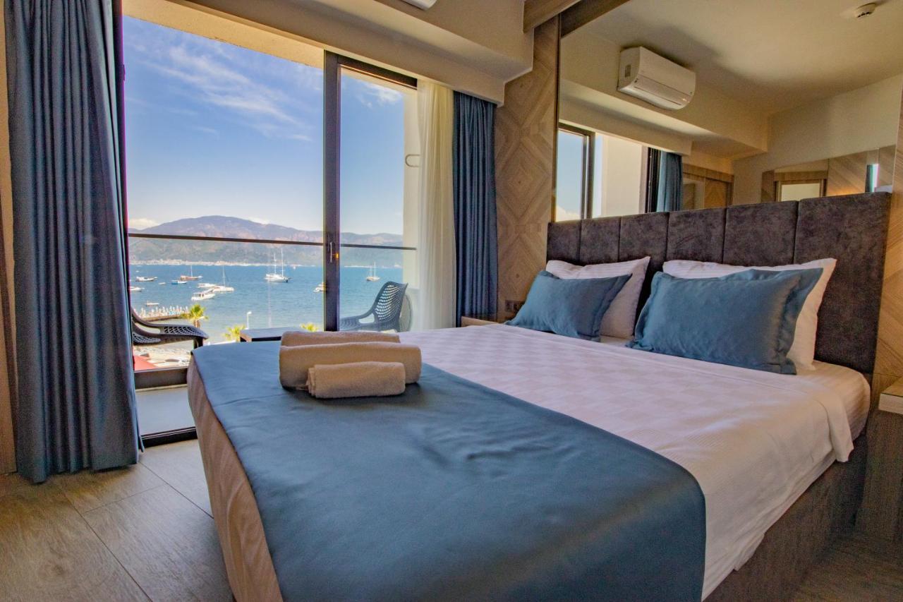 Class Hotel