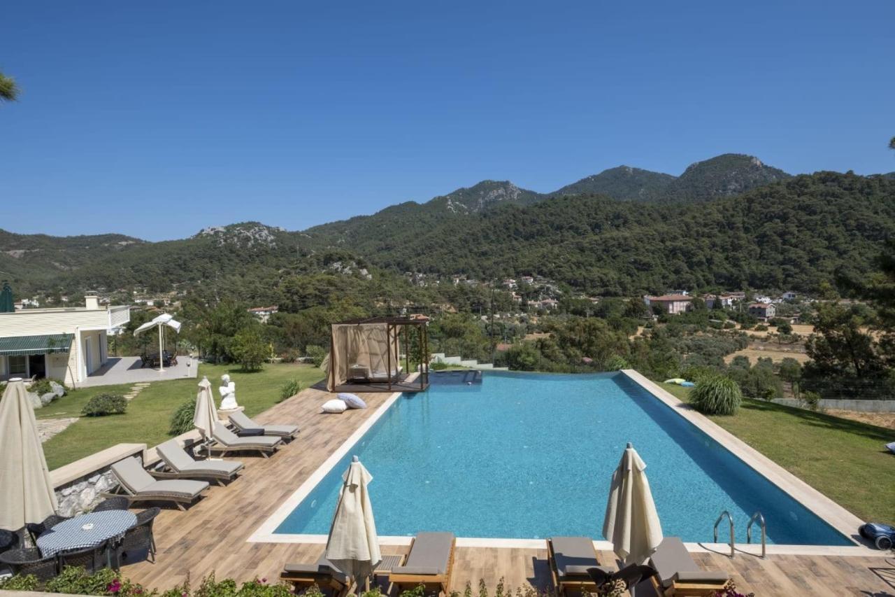 Greenery With Shared Pool In Marmaris