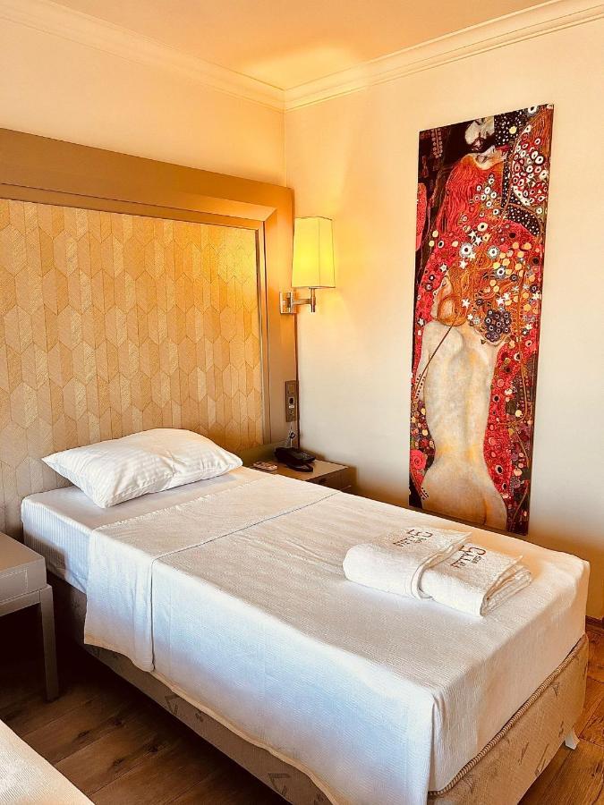 Fifty5 Hotel 3*