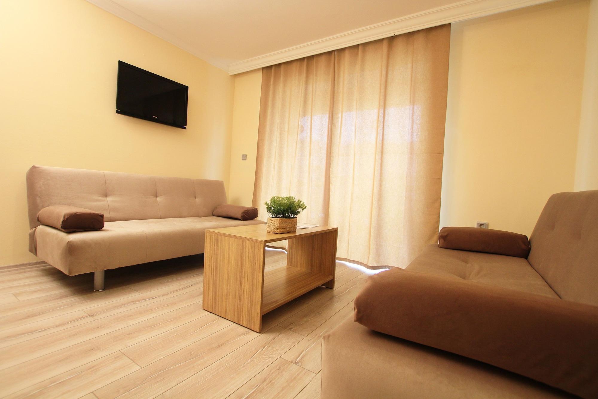 Blue Palace Hotel 3*