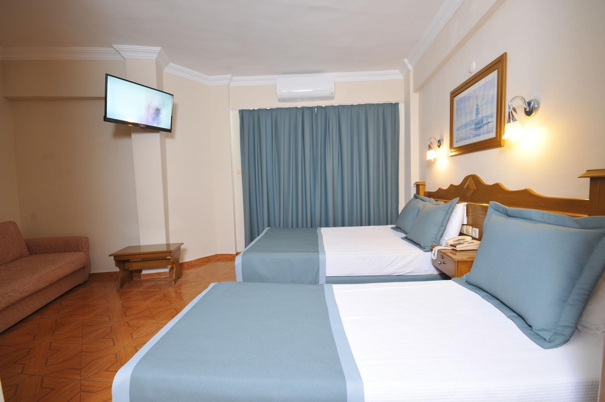 Class Hotel