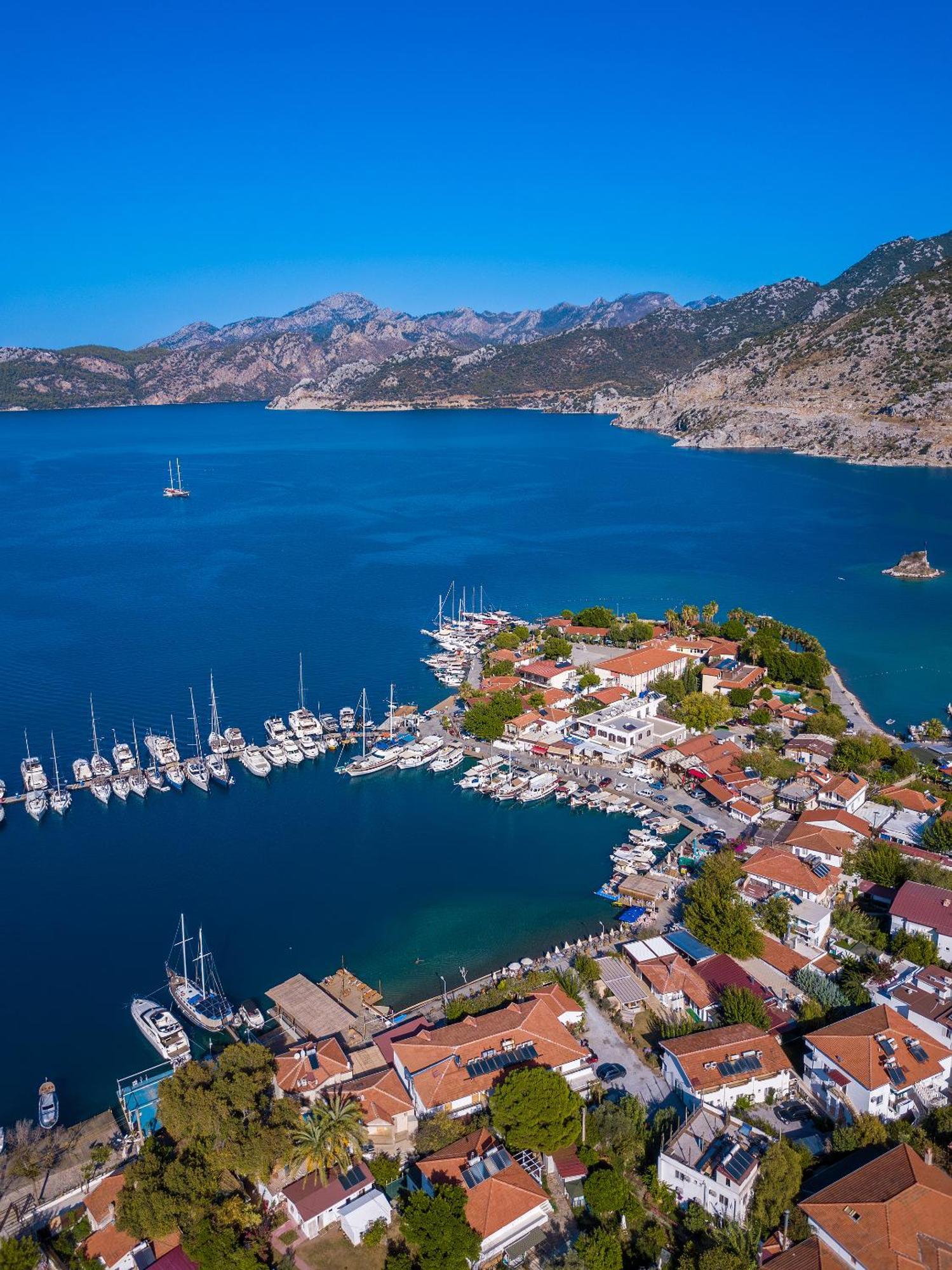 Hotel Base Selimiye *