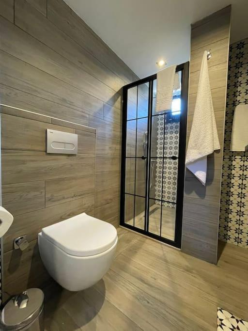 Zehra Suites Boutique Apartment#6, 300 Meters From The Sea Apartment *