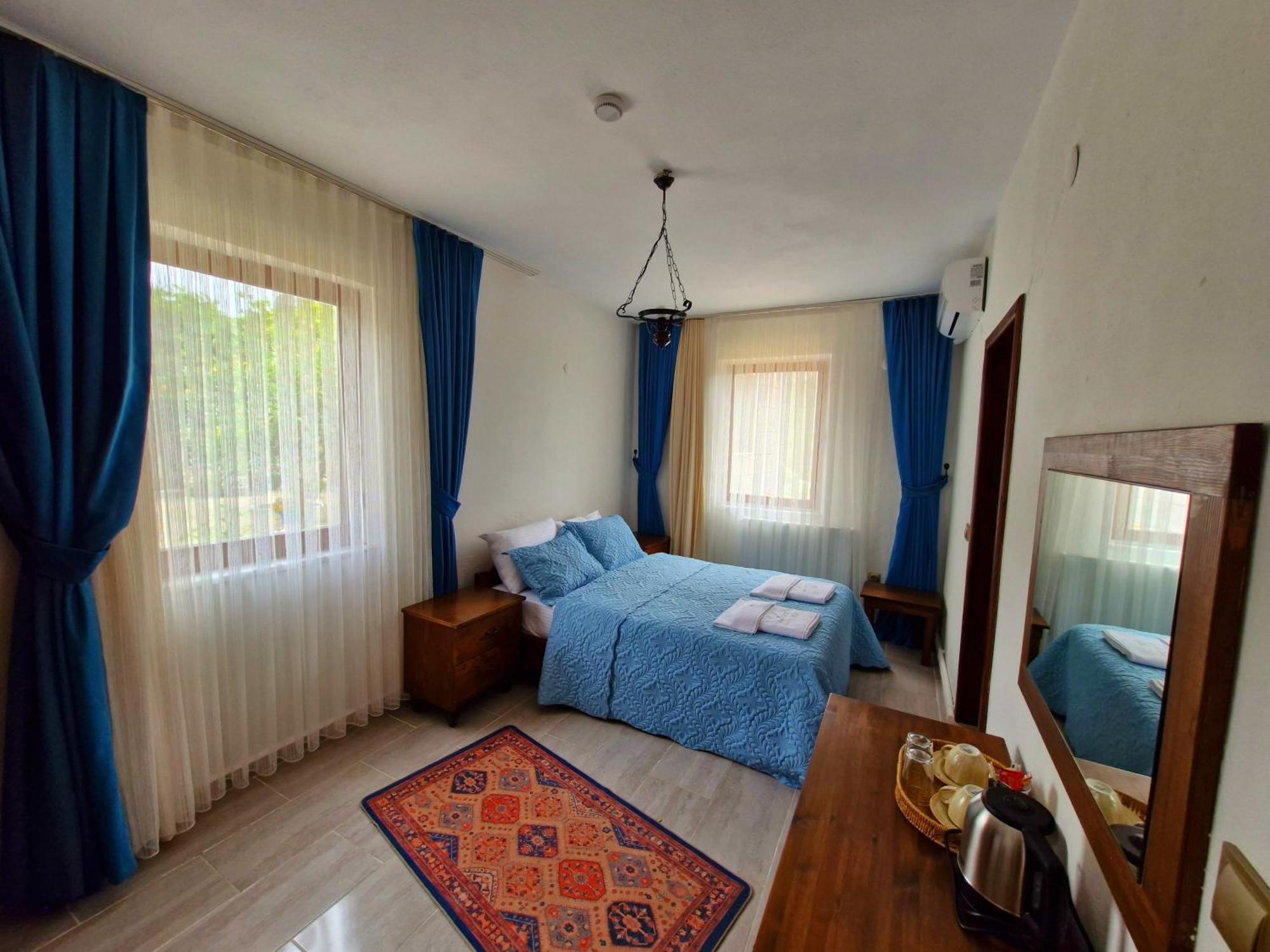 Homestay Loca Hill *