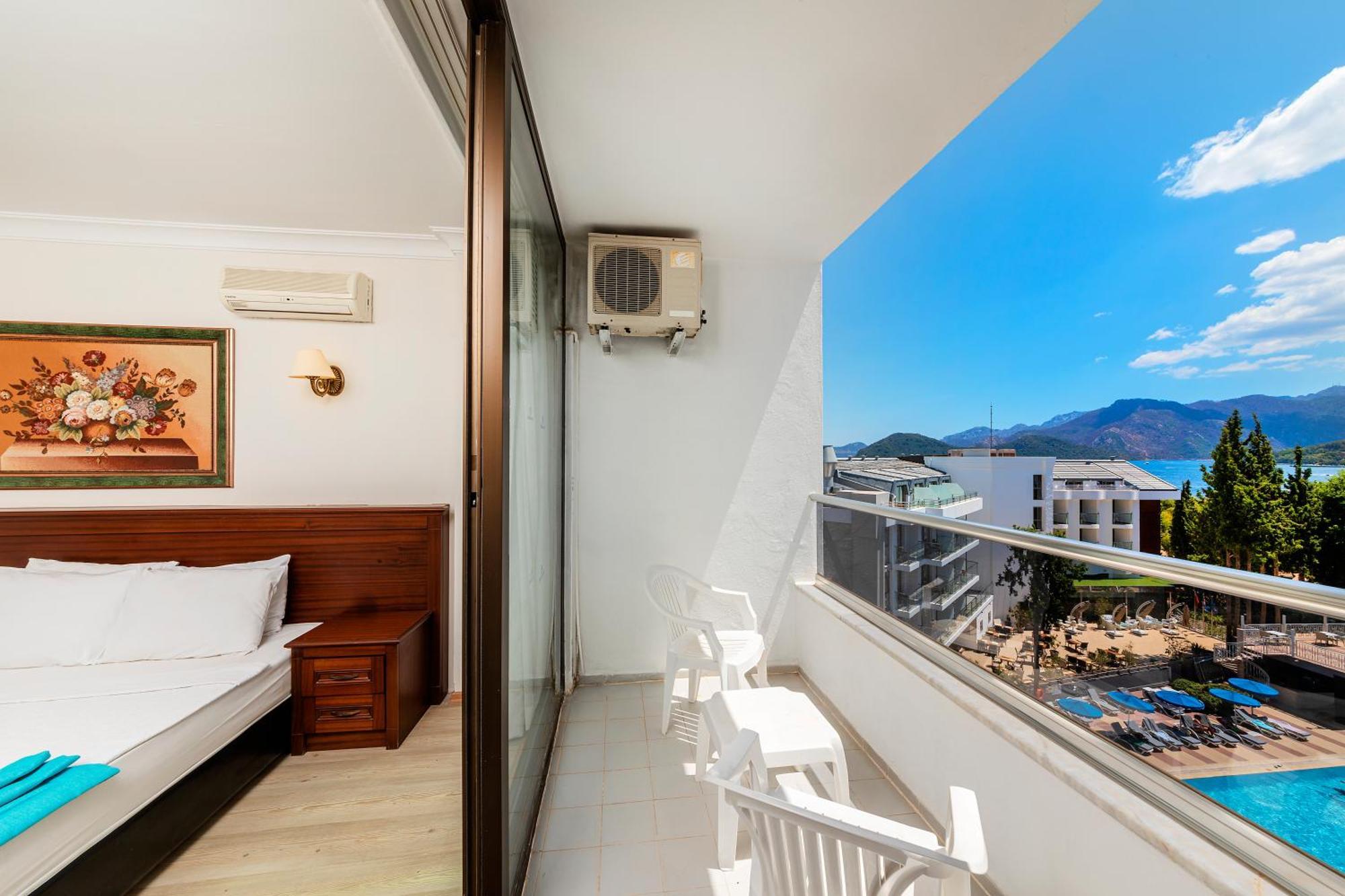 Kayamaris Hotel