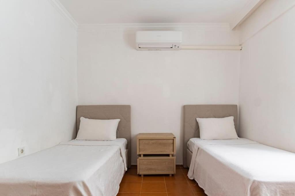 Apartment Centre