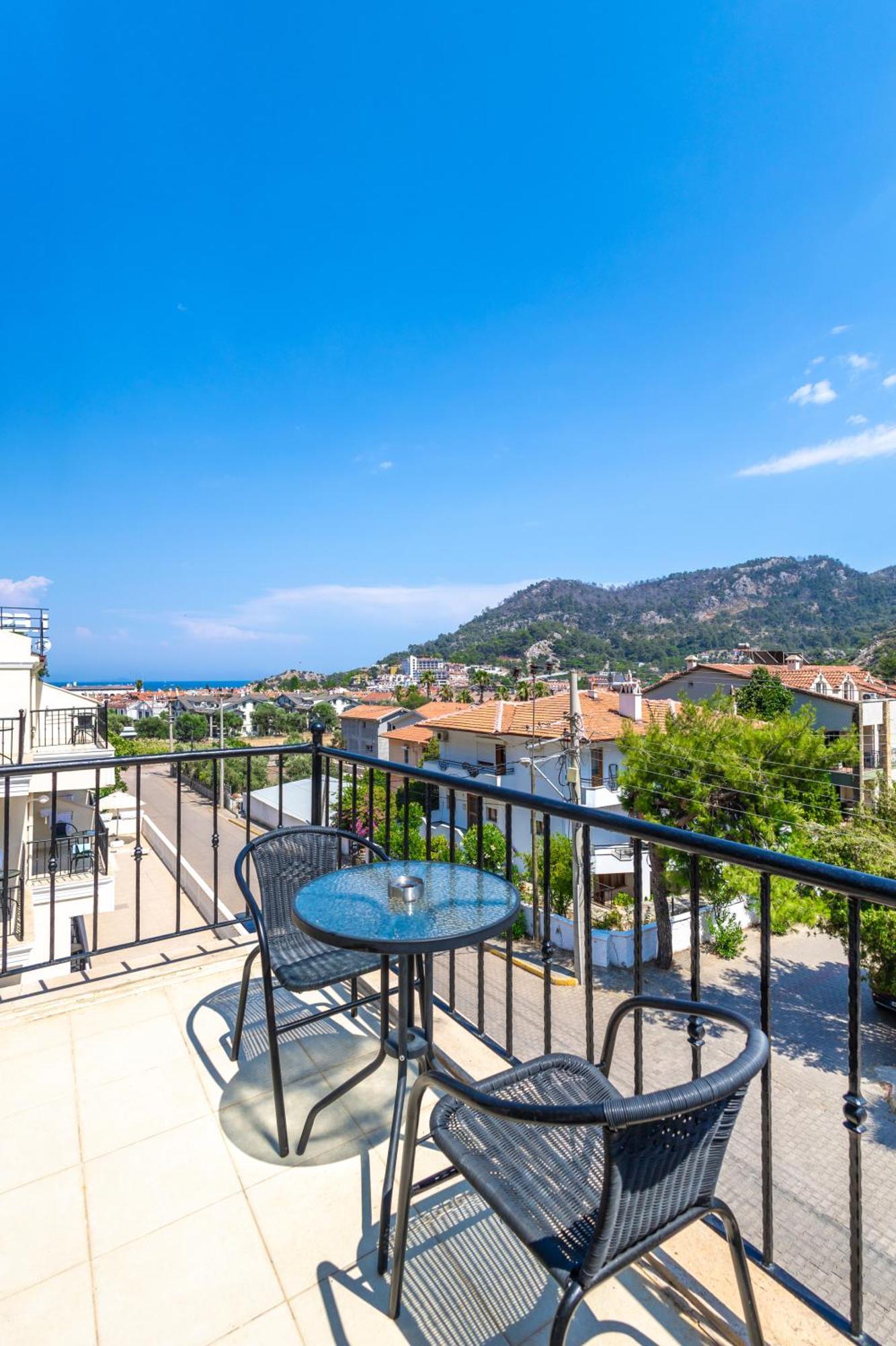 Leslion Turunc Marmaris