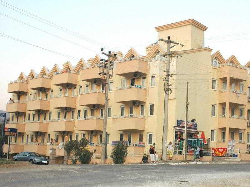 Hotel Club Orient *