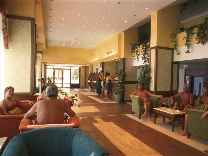 Hotel The Beachfront Adult Only 16 3*