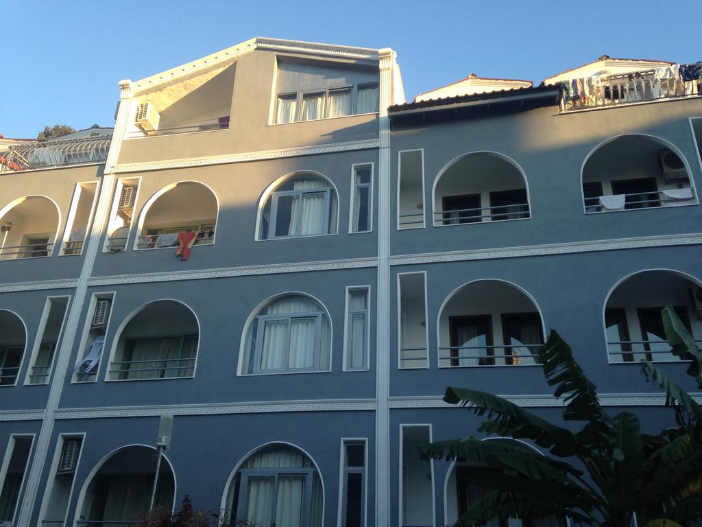 Tropic Marina 2*