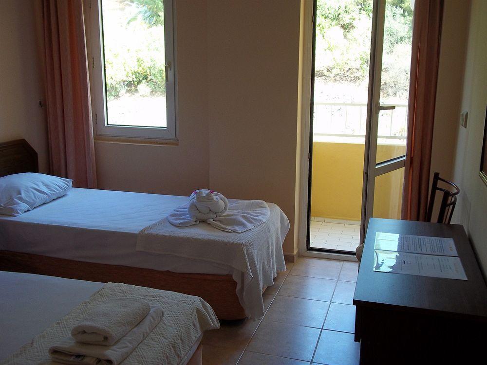 Hasinci Hotel 2*