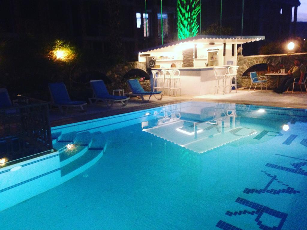 Aparthotel Tropic Marina 2*